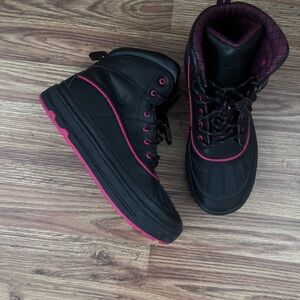 Nike Kids Black and Pink Lace-Up Winter Boots